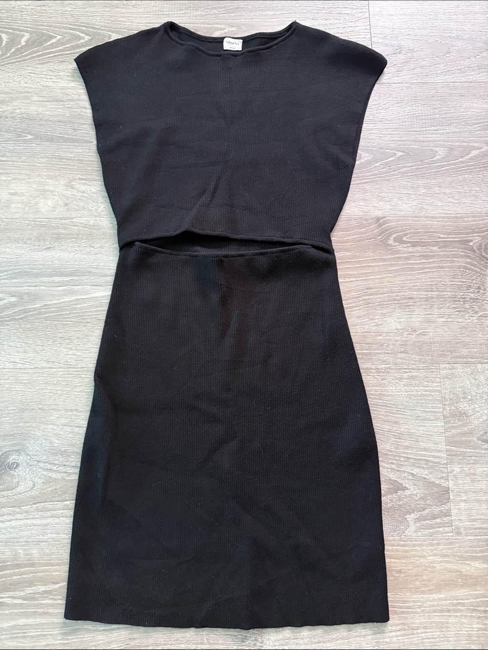 Aritzia Wilfred free knit dress